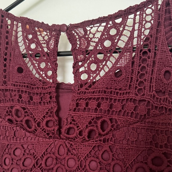 Skies Are Blue Burgundy Lace Blouse - Picture 8 of 10